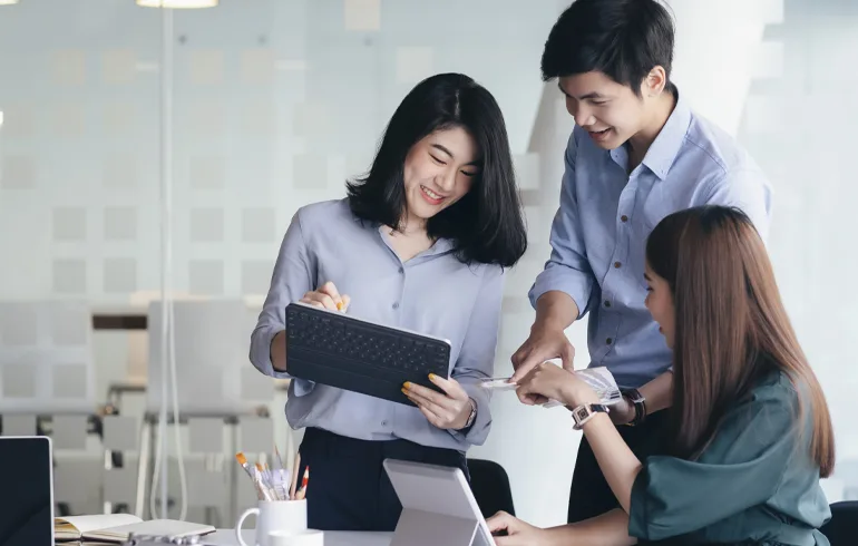 Fan Perspectives: How seasoned supporters view the evolving  - 懂球帝